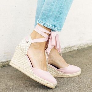 Soludos The Marseille Wedge. Blush. Size 8.